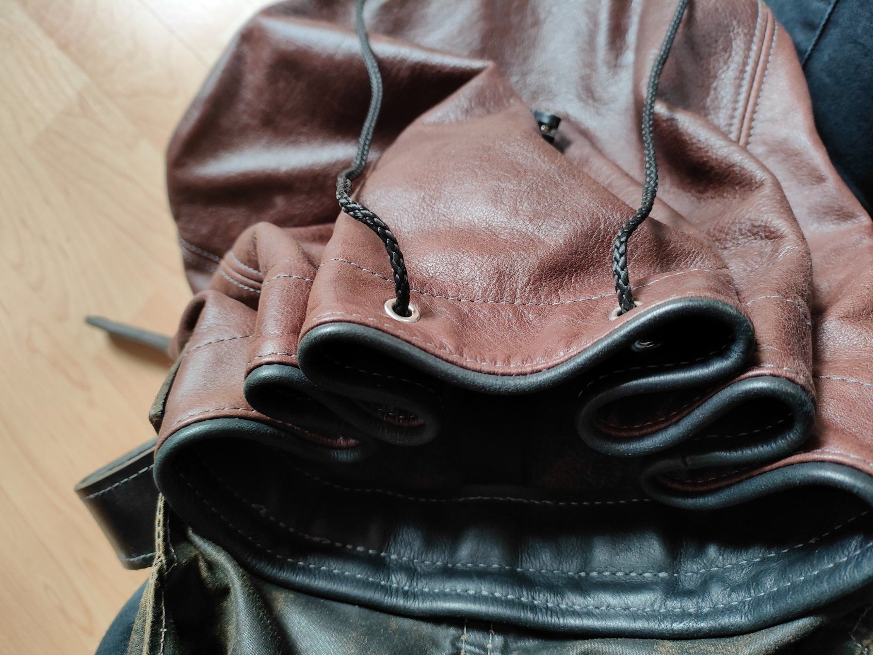 Zaini: Leder-Rucksack von NUDA – Usato da Adliswil venduto da Vimovi 2