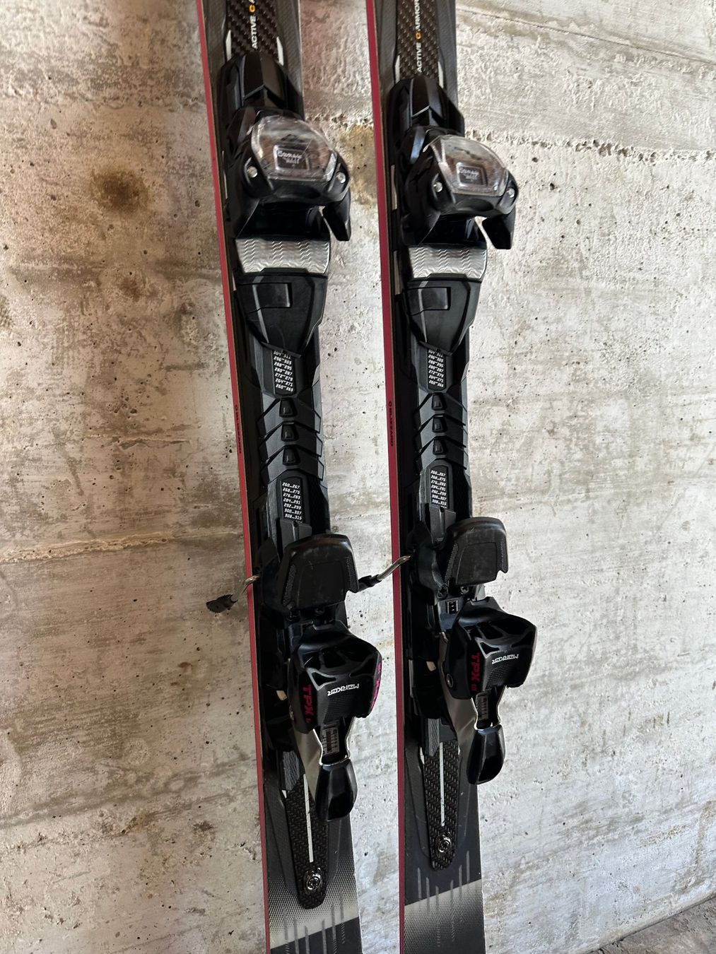 Blizzard Skis: Blizzard Pheonix Pro 160cm Ski – D'occasion à Emmenbrücke par karkarkar 2