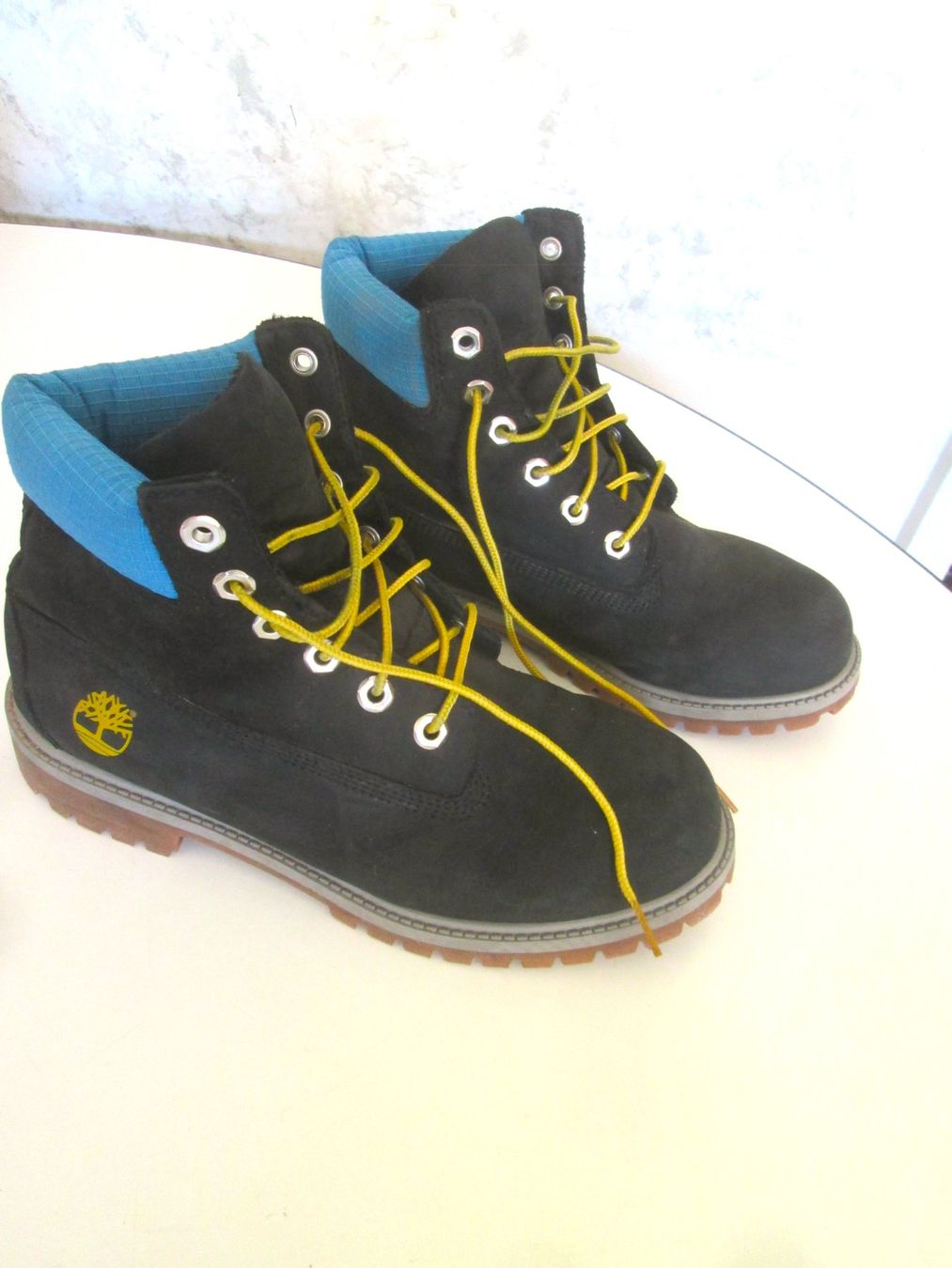 Timberland Scarpe da uomo: Timberland Watherprof Nummer 39 – Usato da Sementina venduto da babucia