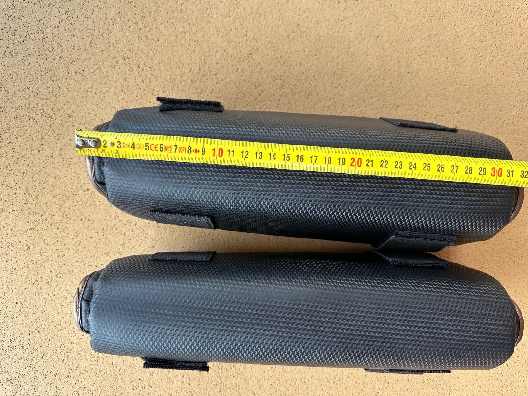 Protezioni & Imbottiture: Protège-tibia Outshock pour sport de combat – Nuovo (secondo la descrizione) da St-Gingolph venduto da GoldenKeys 4