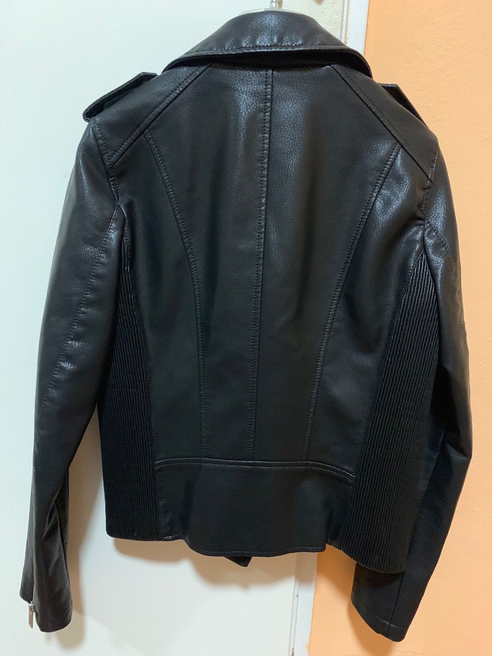 Mango Giacche: Mango Bikerjacke - NEU in Gr. XS – Nuovo (secondo la descrizione) da Suhr venduto da Mira-21 1