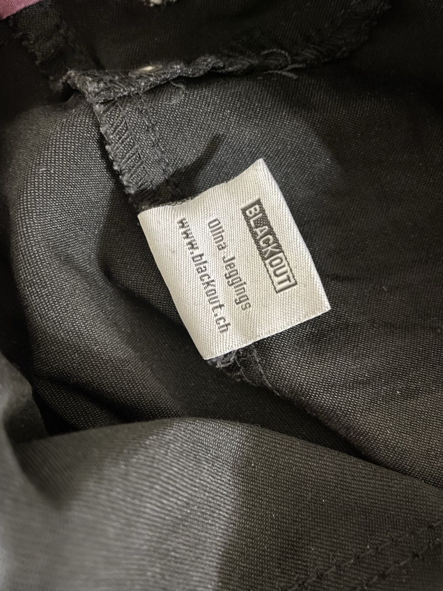 Jeans: Schwarze Damen Jeans  – Gebraucht aus Gümligen von ani_c7v6 4