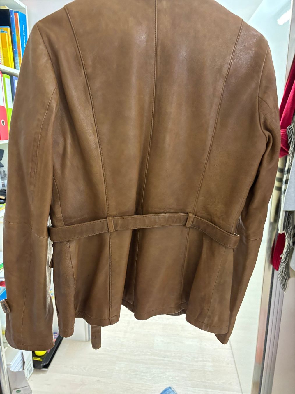 Massimo Dutti Giacche: Lederjacke hellbraun Gr. M Massimo Dutti fast Neu ! – Usato da Stäfa venduto da sneifi 1