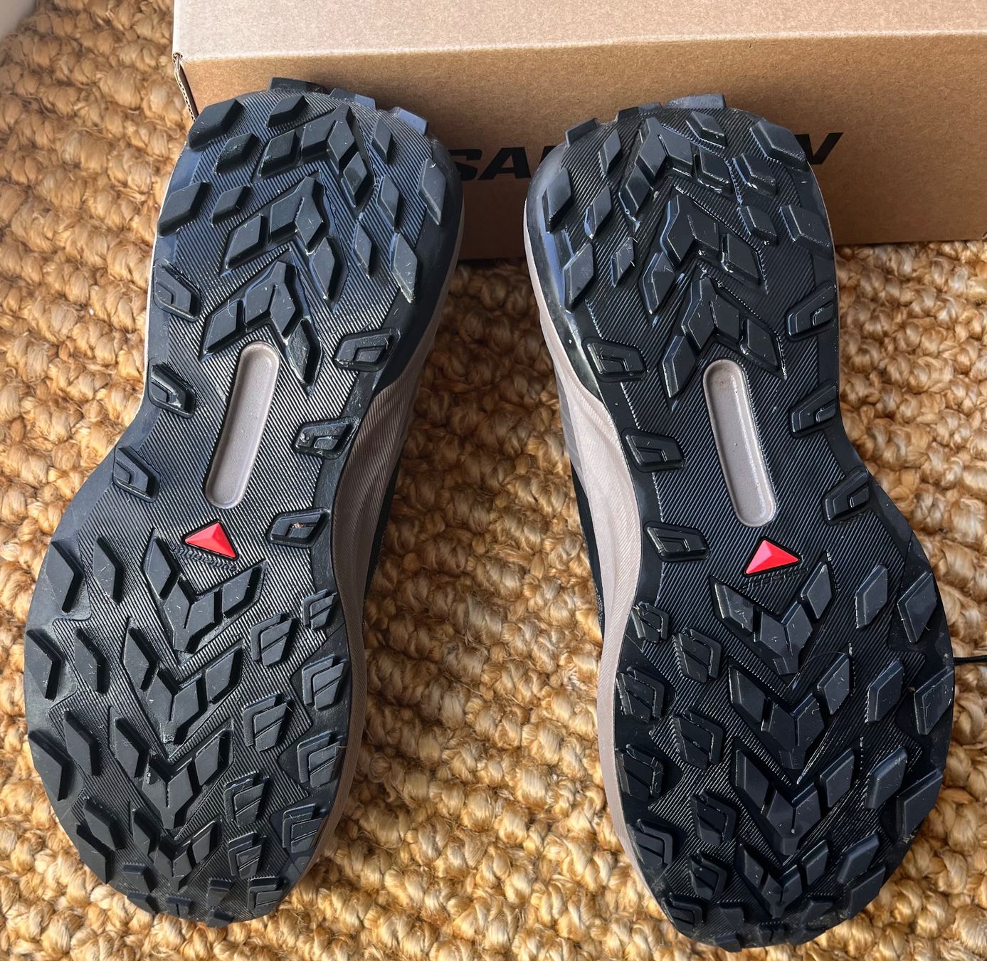 Salomon Scarpe da donna: Salomon Genesis Laufschuh Gr. 38 – Nuovo (secondo la descrizione) da Basel venduto da oli_hpw7 2