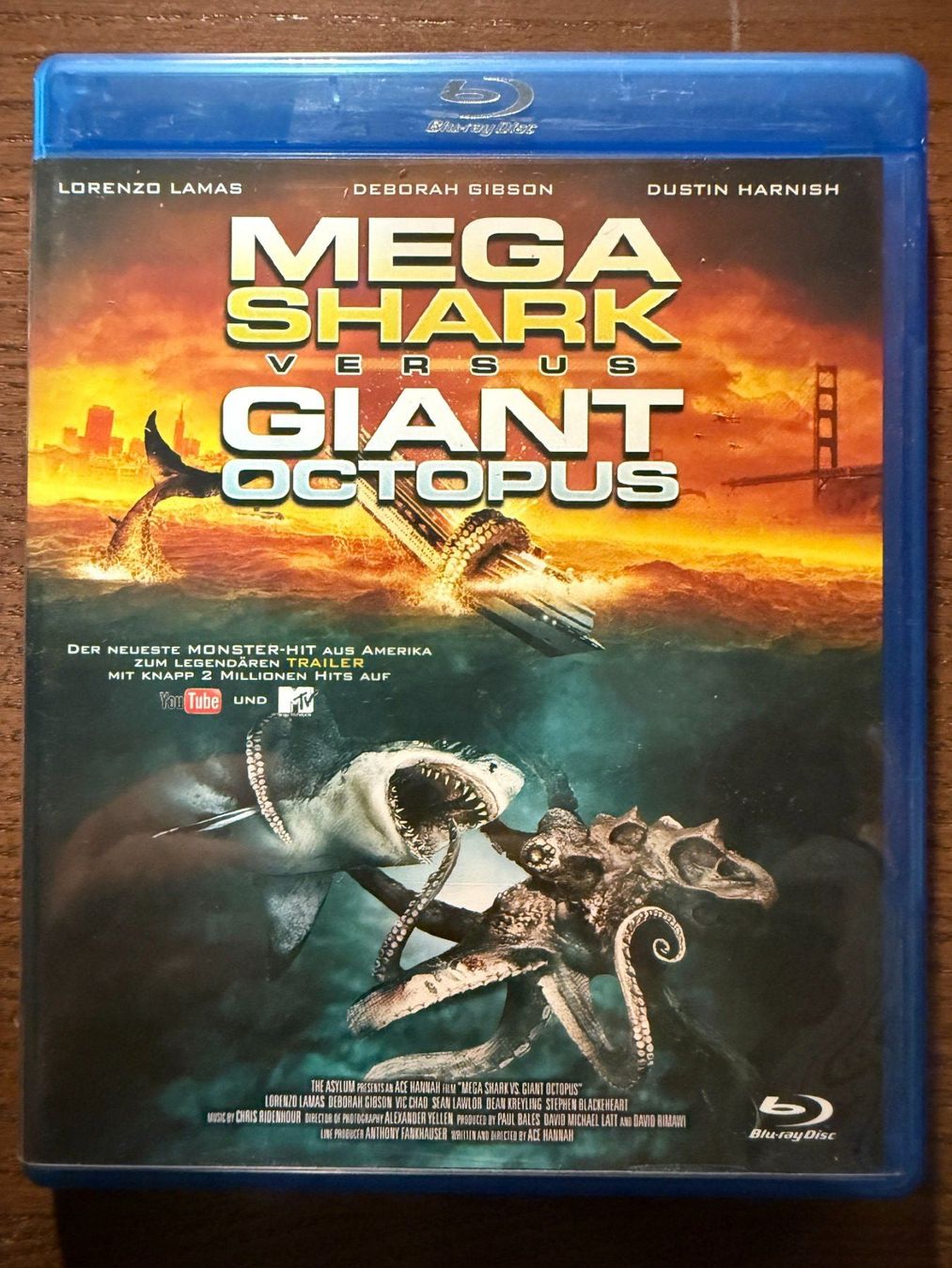 Tutti i DVDs: Mega Shark vs. Giant Octopus – Usato da Zürich venduto da Blu-ray_ZH