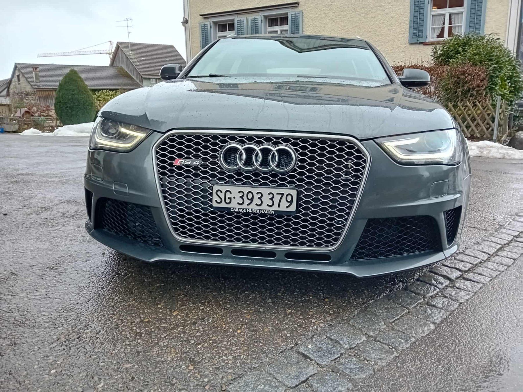 Audi Automobili: audi rs4 b8 – Usato da St.Gallen venduto da Didier680