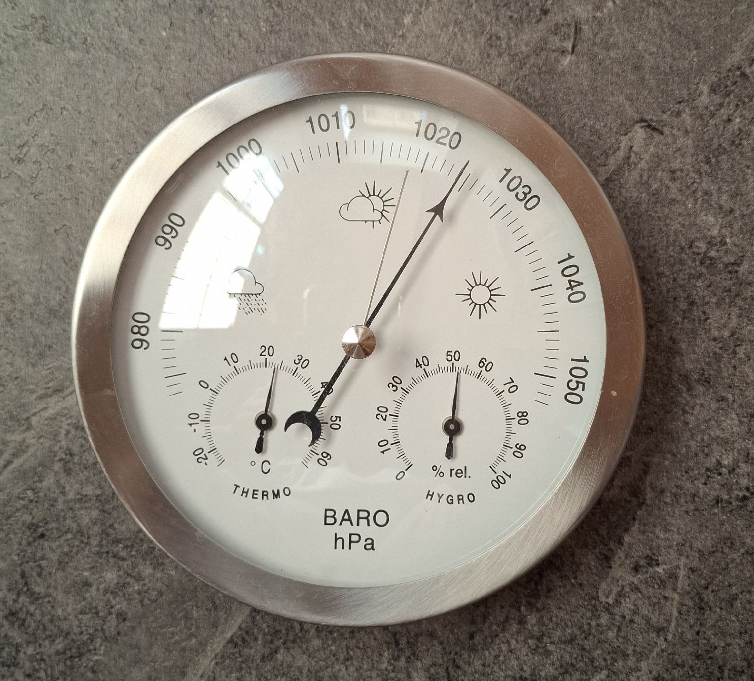 Altri elettrodomestici e apparecchi d’epoca: Barometer Thermometer Hygrometer Wetterstation – Usato da Pagig venduto da Spring14