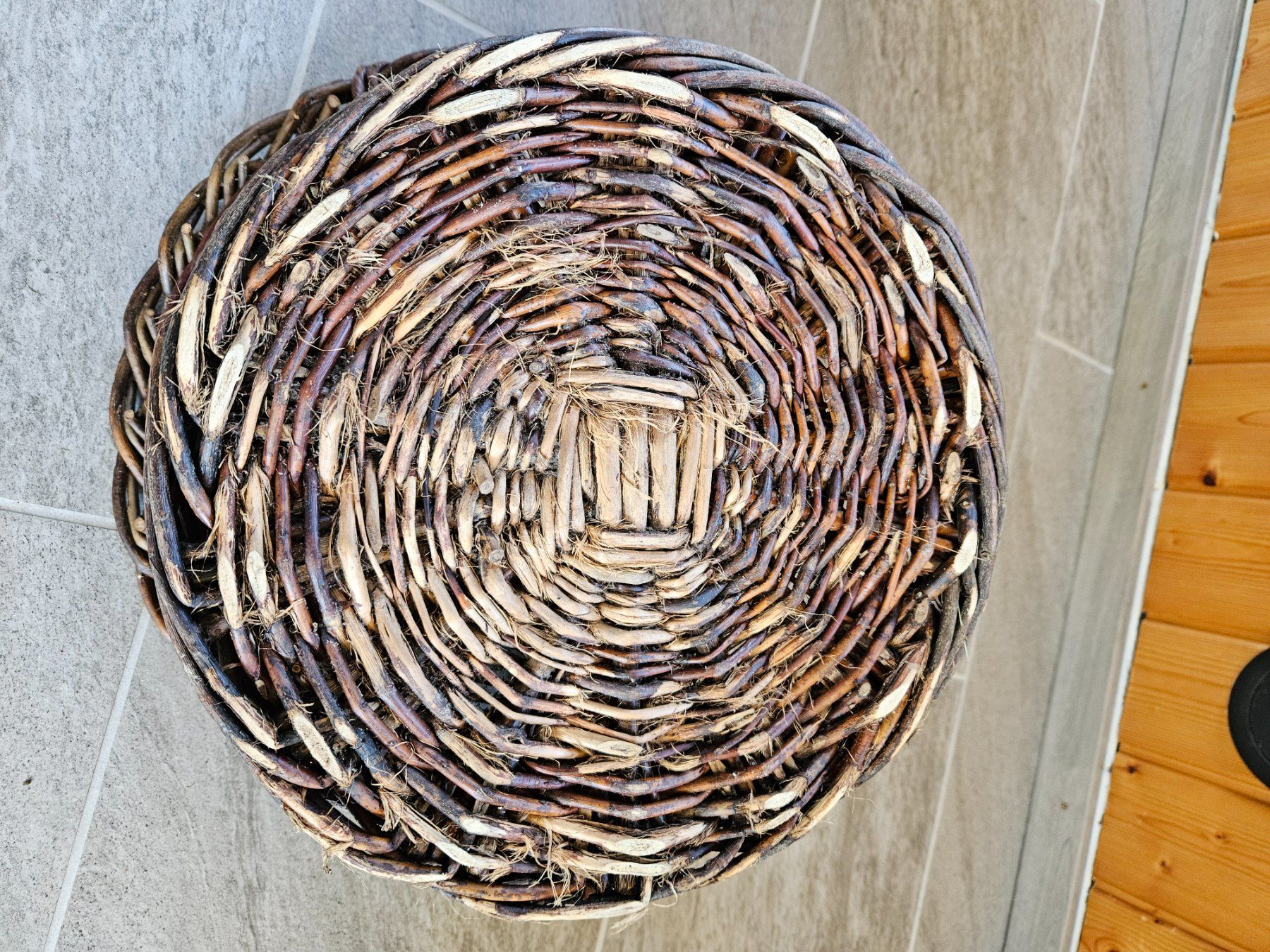 Altro in Antiquarato & Arte: Weidekorb.  antik. schöne Deko. – Usato da Flamatt venduto da 22oderso 3