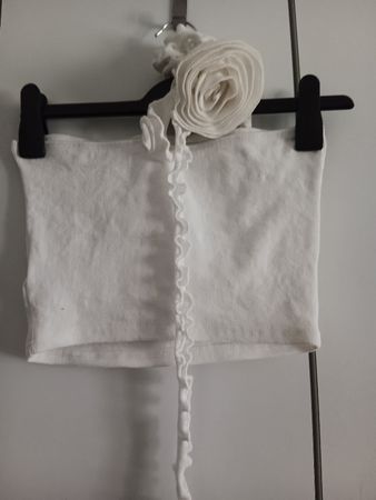 Crop Top mit Bändeln