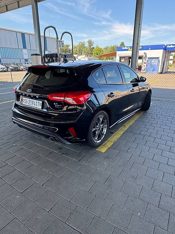 Autos: FORD FOCUS 2.0 TDCi. ST Line  – D'occasion à Staad SG par toni-gl 1