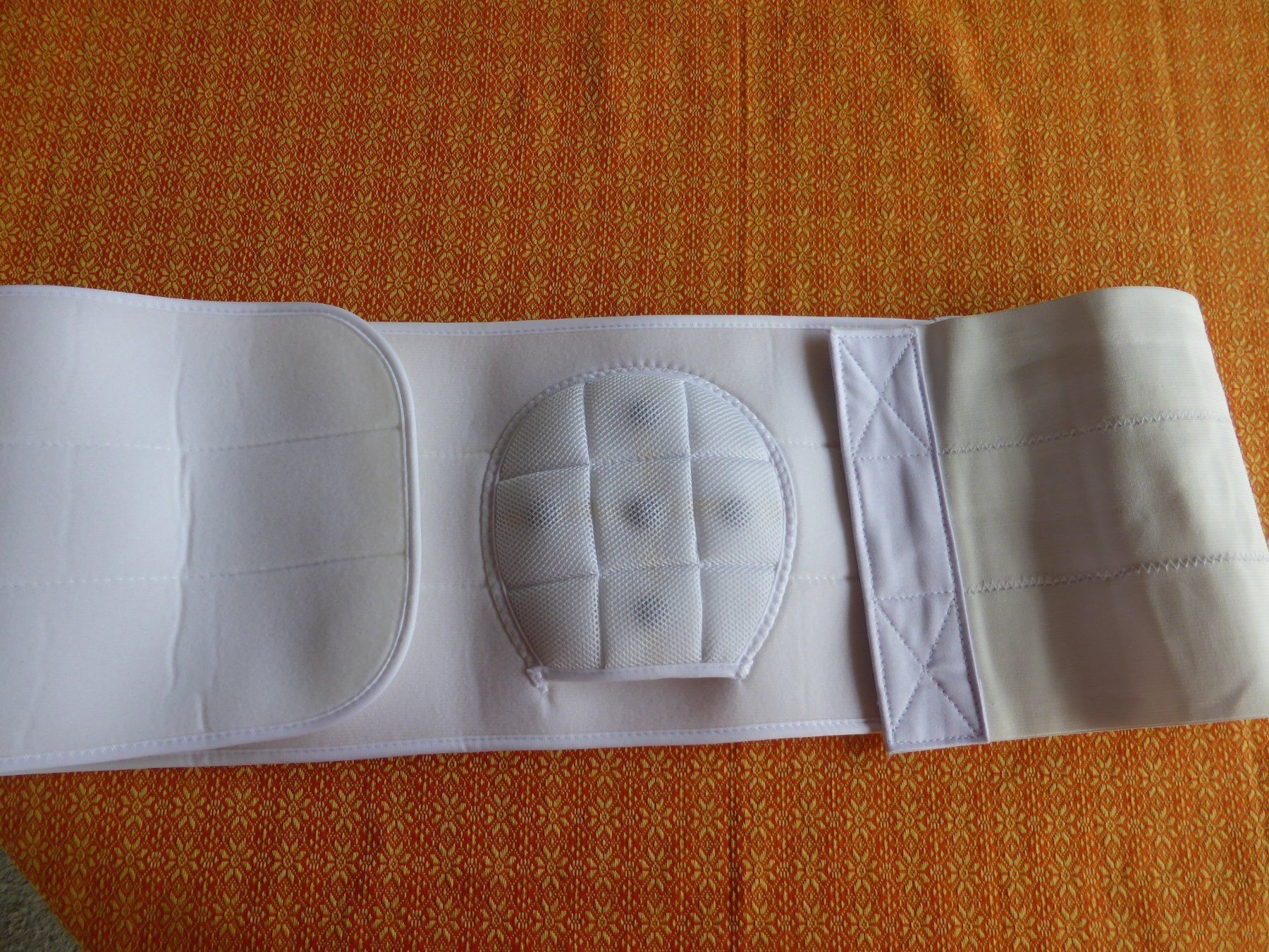 Altra biancheria intima: Nierenwärmer weiss – Usato da Schübelbach venduto da Dolly990_2 1