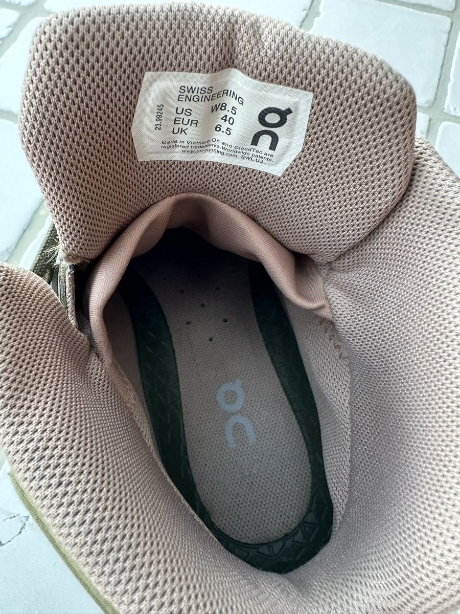 On Damenschuhe: ON Damen Wanderschuhe  Waterproof  Gr 40 – Gebraucht aus Seuzach von Kingman11 6