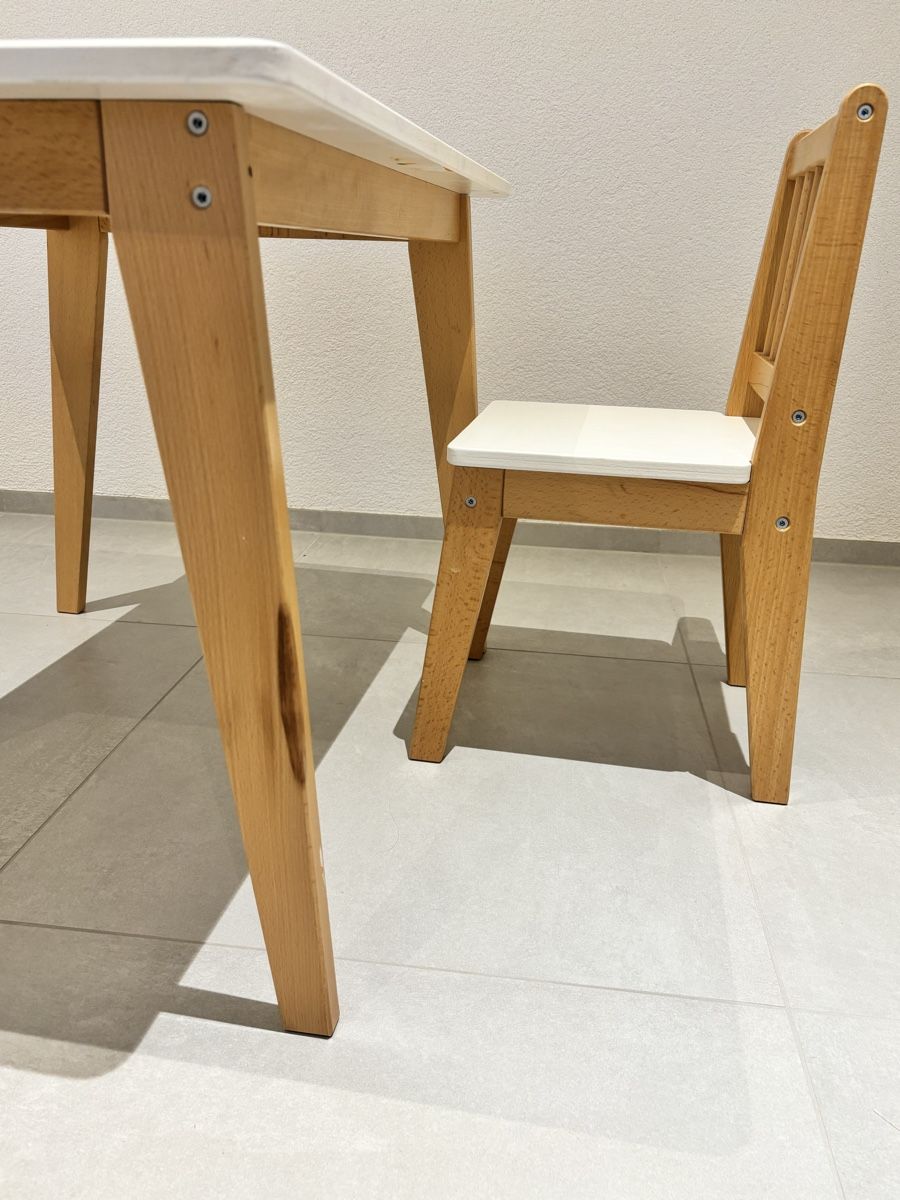 Set di tavolo e panche: Kinder Tisch mit Stühlen/Sitzbank – Usato da Lüterkofen venduto da mucki120 7
