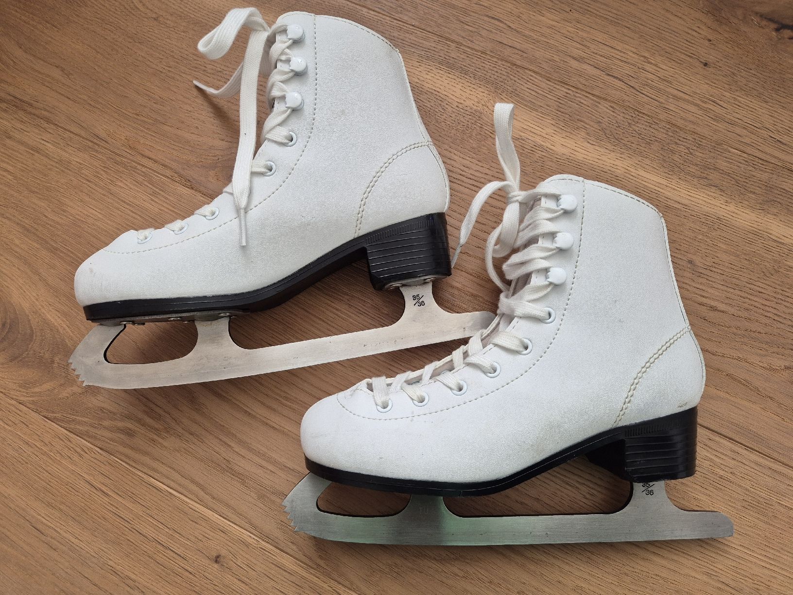 Schlittschuhe: Schlittschuhe Extend 35/36 – Gebraucht aus Zizers von .sternli. 2