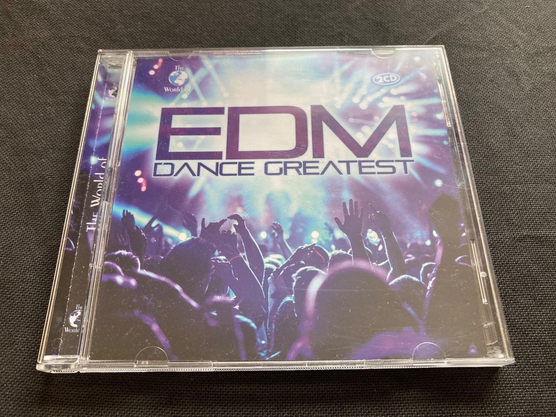 CD: EDM Dance Greatest 2 Cd (2017) – Usato da Winterthur venduto da Eisenware