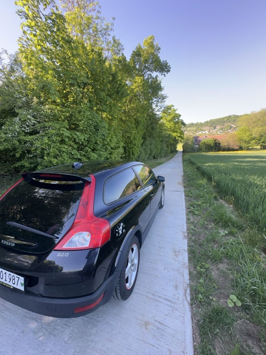 Volvo Autos: Volvo C30 2.0D Coupé - 2008 - URGENT – D'occasion à Eclépens par Selimalper 7