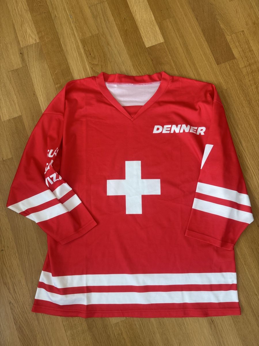 Schweizer Nati Canottiere & Pantaloni: Denner Eishockeyshirt Schweiz Gr. M – Nuovo (secondo la descrizione) da Glattpark (Opfikon) venduto da FredMax8