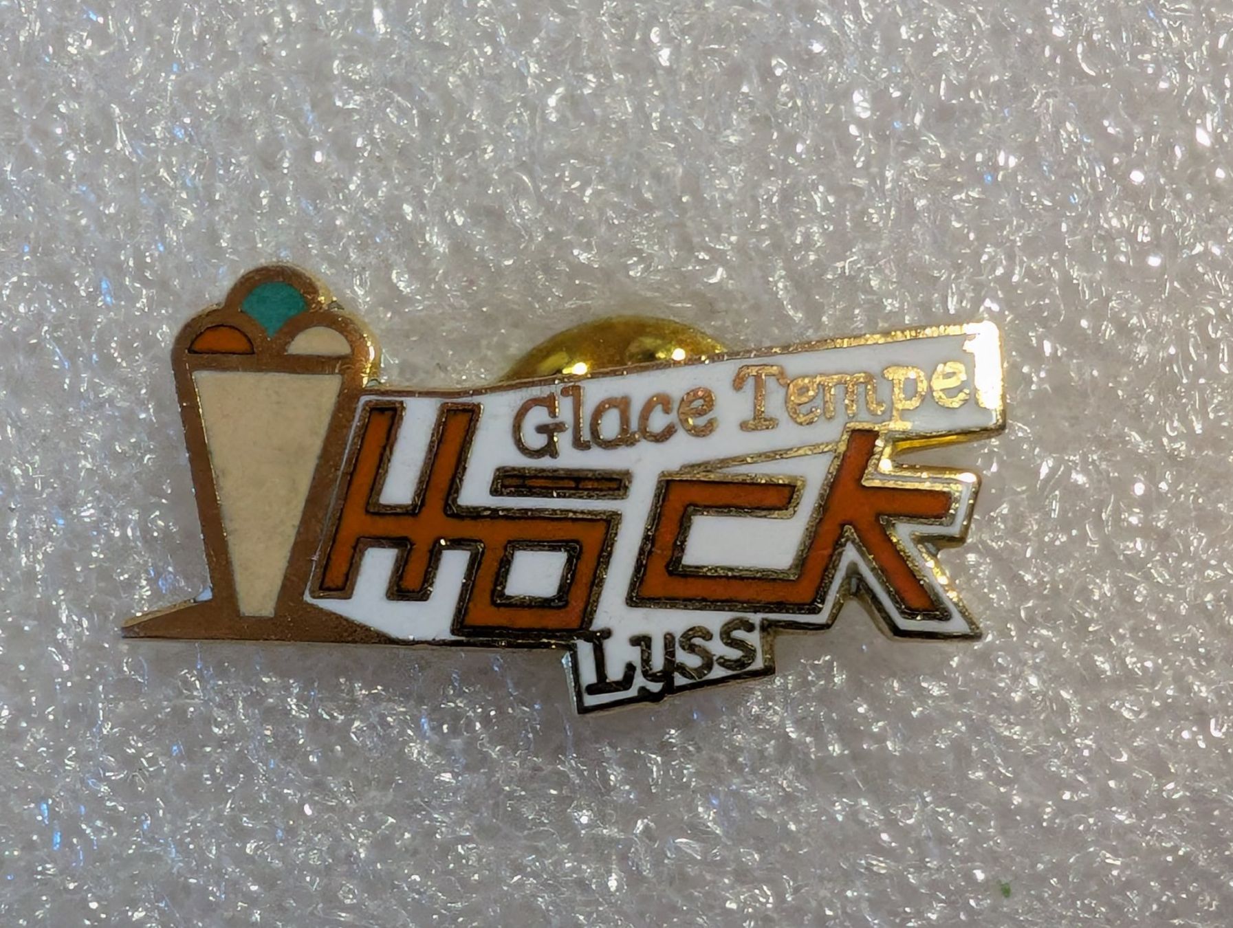 Plaketten & Abzeichen: Ansteckpin 278: Höck Lyss – Gebraucht aus Oppligen von Pin-Fall-Shop