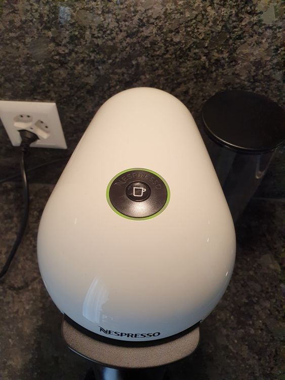 Nespresso Vertuo & Descaling Kit Kaufen auf Ricardo