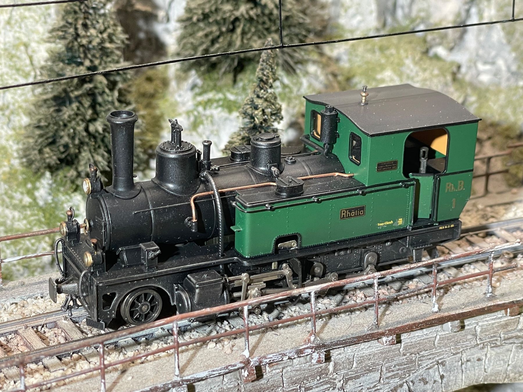 Ferro-suisse Modellini di ferrovie: Ferro Suisse, Rhätia 1, HOm – Nuovo (secondo la descrizione) da Krummenau venduto da ferrotech