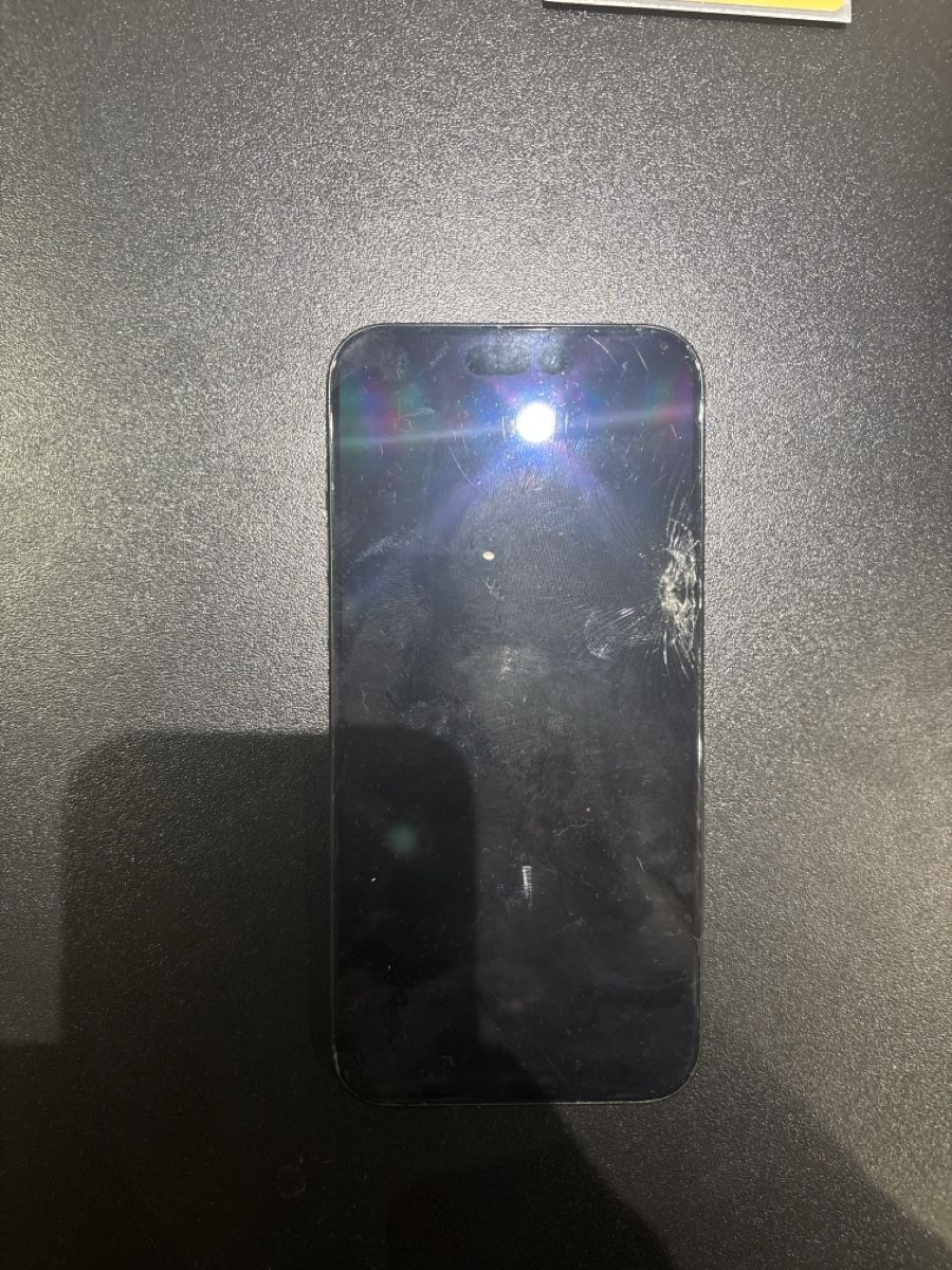 Apple Telefoni cellulari / Smartphones: Apple iPhone 15 Pro Max defekt Display  – Usato da Anglikon venduto da raf_7sml 1
