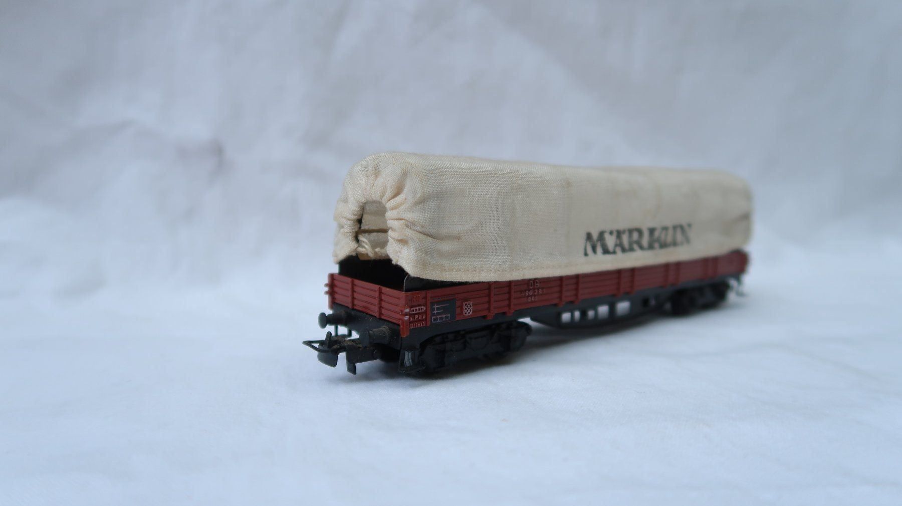 Märklin Modellini di ferrovie: MÄRKLIN Planen-Güterwagen (1) – Usato da Muttenz venduto da Laeckerlihamschter 3