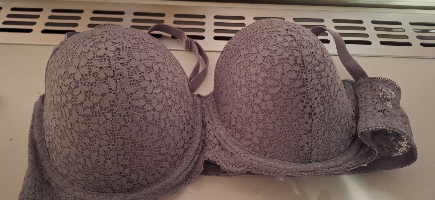 Primark Altra biancheria intima: Neu: 3er Set BH Grösse 85C – Nuovo e nell'imballaggio originale da Männedorf venduto da Livingston 1