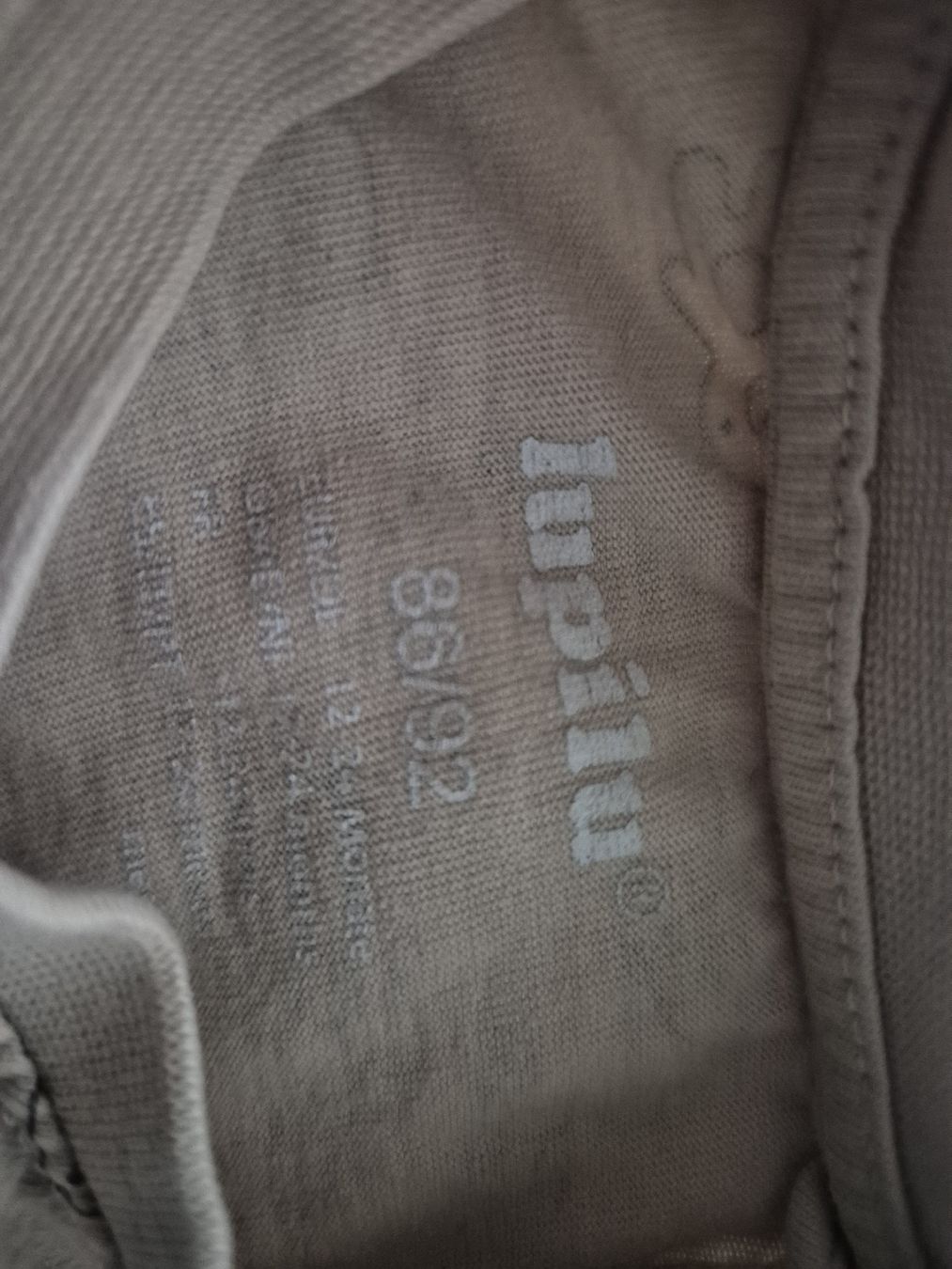 Chemises, Tops & T-shirts: Shirt Grösse 86/92 – D'occasion à Leuggern par MonaM90 1