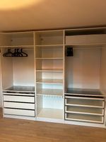 Pax Kleiderschrank 275x235x58 inkl. Kiste usw..
