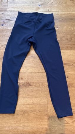 Lululemon Sportleggings – Grösse 8 – Marineblau