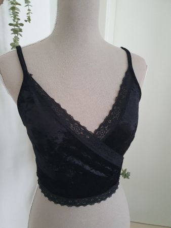 Gothic Samtop m. Spitze Gr S *neuwertig*
