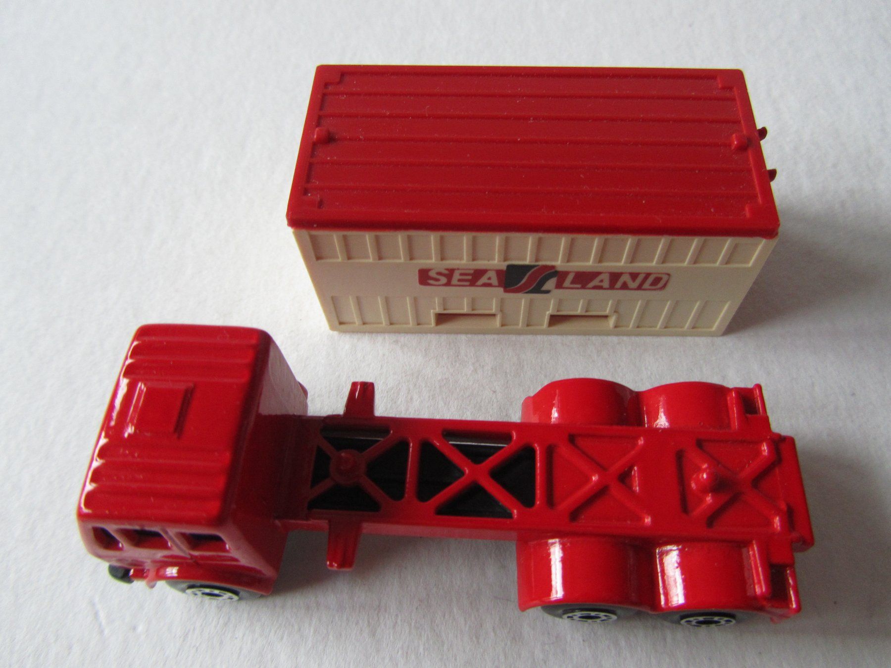 Matchbox Modellini d'auto: Container Truck, Matchbox Superfast, Nr. 42C, unbespielt – Usato da Weiningen ZH venduto da dietsch57 5