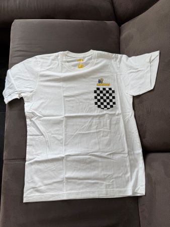 UNIQLO MINIONS "CHECKERBOARD POCKET" WHITE TEE MEDIUM