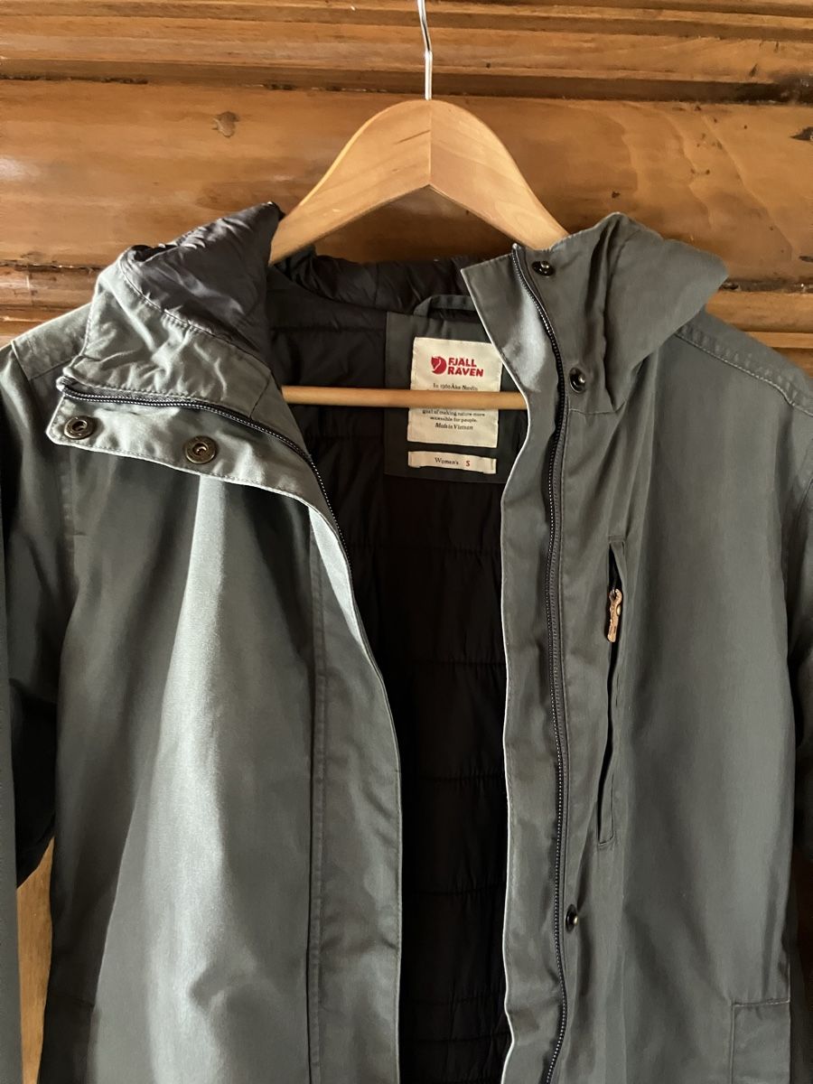 Fjällräven Mäntel: Fjällräven Wintermantel, Grösse S – Gebraucht aus Reinach AG von Ben14gs 1