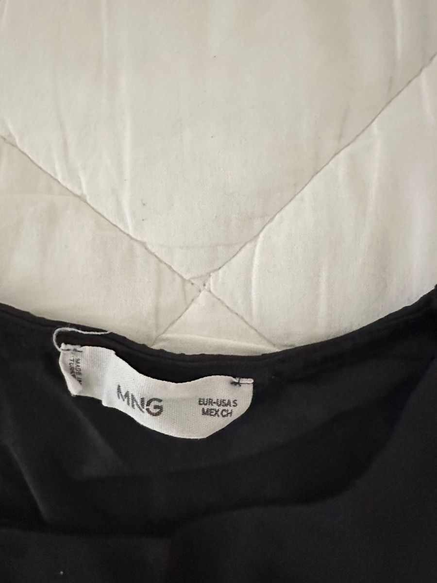 Mango Top: Mango schwarzer Body Grösse S – Usato da Winterthur venduto da yar_dpp8 1