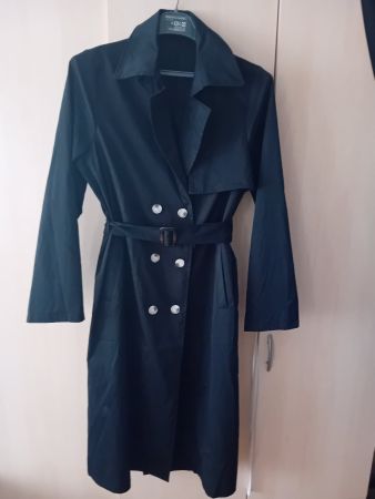 Trenchcoat schwarz XL mit 2 Seitentaschen und Gürtel