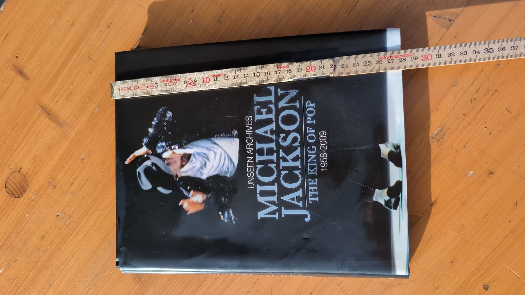 Libri: Buch Michael Jackson: The King of Pop – Usato da Rorschach venduto da Obi-Wan85 3