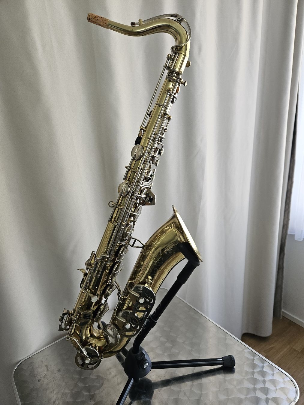 Strumenti musicali: TENORSAXOPHON "RECORD" – Usato da Zürich venduto da Freblu48