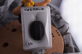 Turmalin im Böxli       Anhänger   wow     Ab 1.-(1)