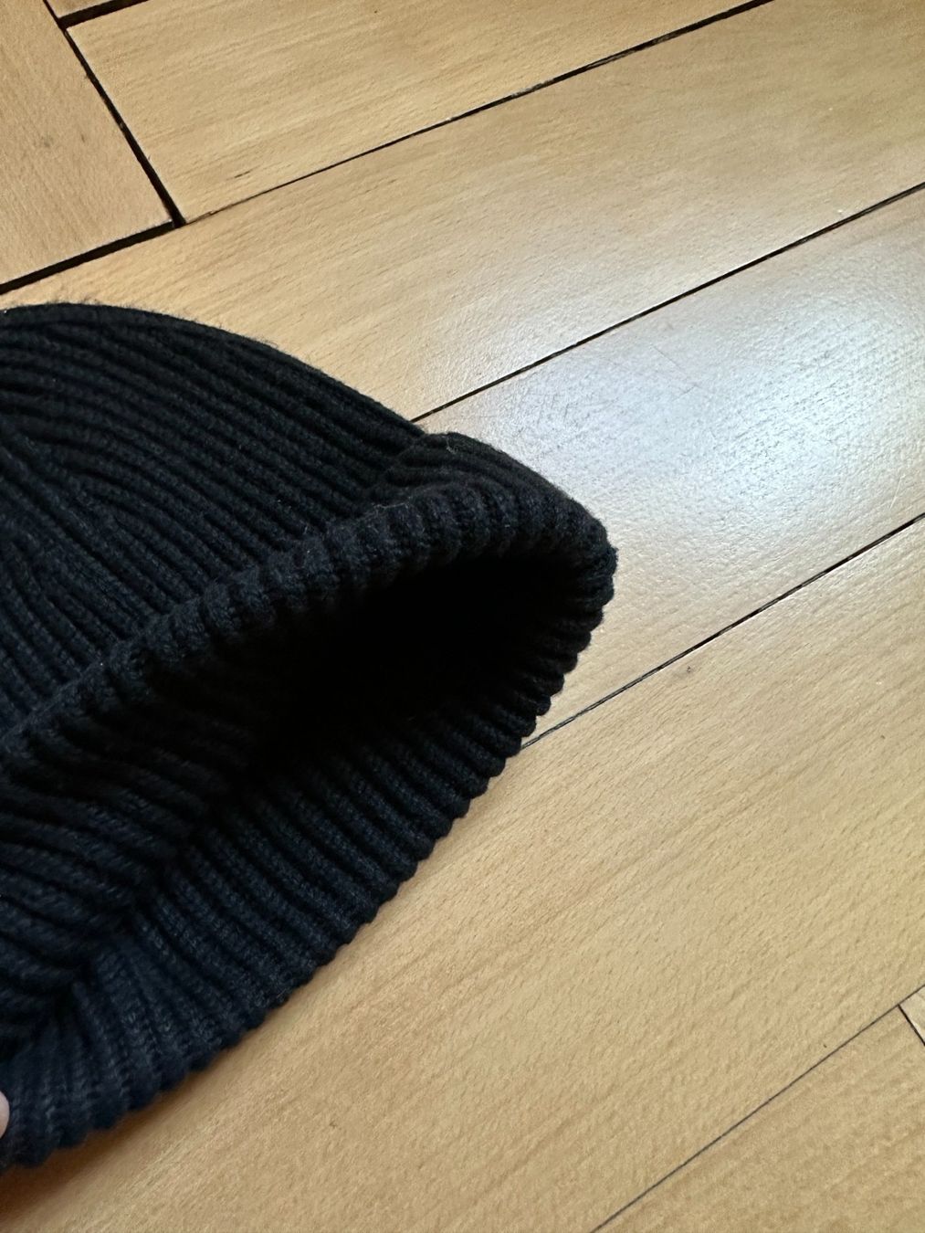 Hüte, Mützen & Caps: Strickkappe Mütze schwarz – Gebraucht aus Zürich von Diazaio 1