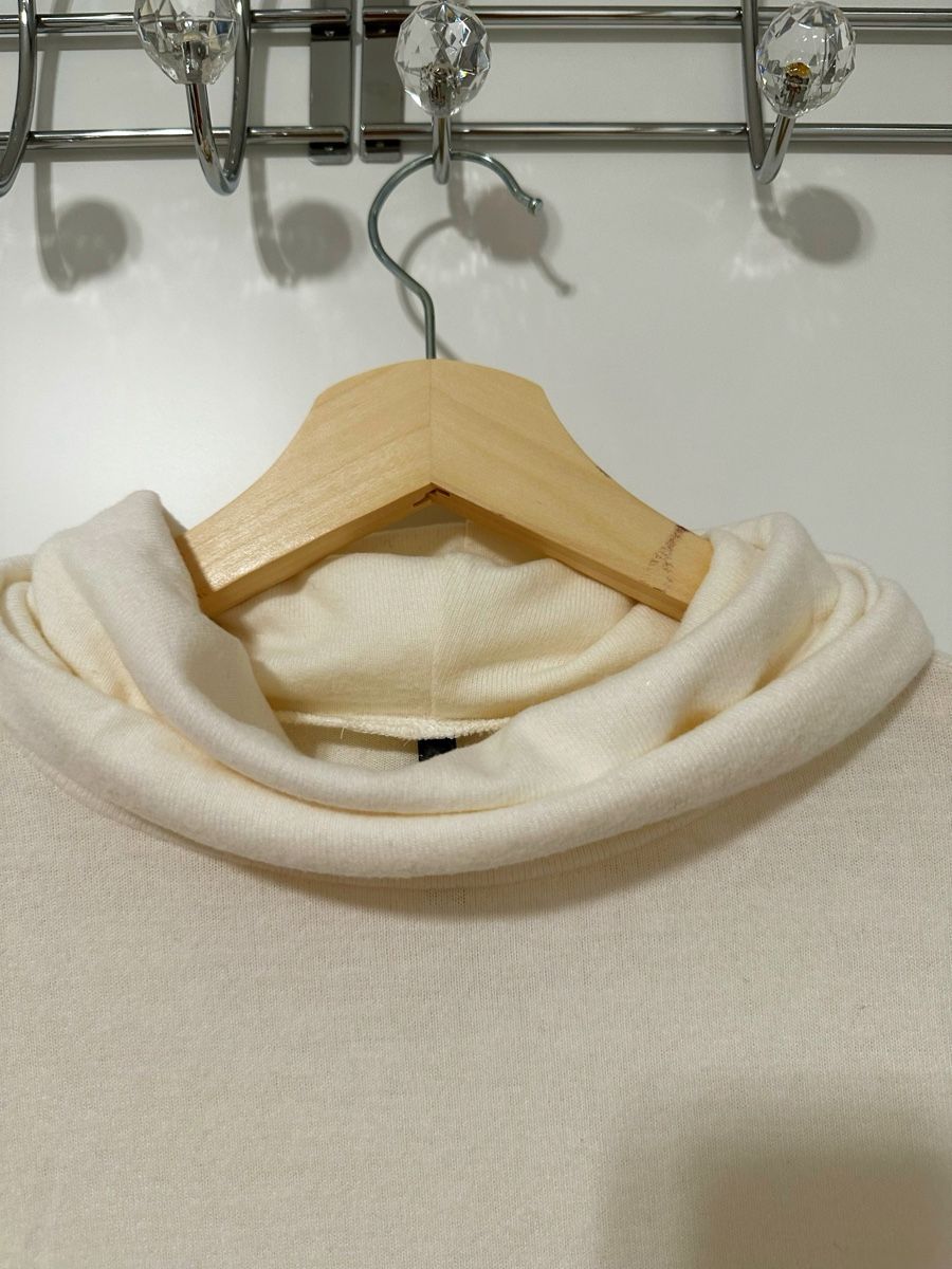 Pullover & Sweatshirts: Chicorée Damenpullover Gr. L Rollkragen beige kuschelig warm – Neu (gemäss Beschreibung) aus Eglisau von Brewster1 2