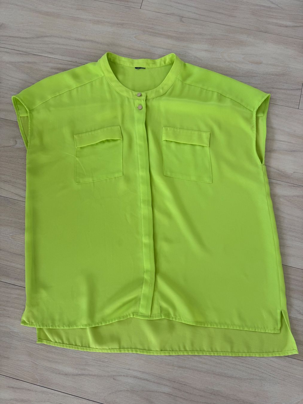 Heine Camicette: Leuchtende Bluse Gr.40/42 Kurzarm Chiffon in Lime – Usato da Zollikon venduto da dorean 2