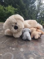 Mutterhund mit 3 Baby Welpen Plüschtier 
