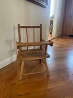Kinderstuhl antik
