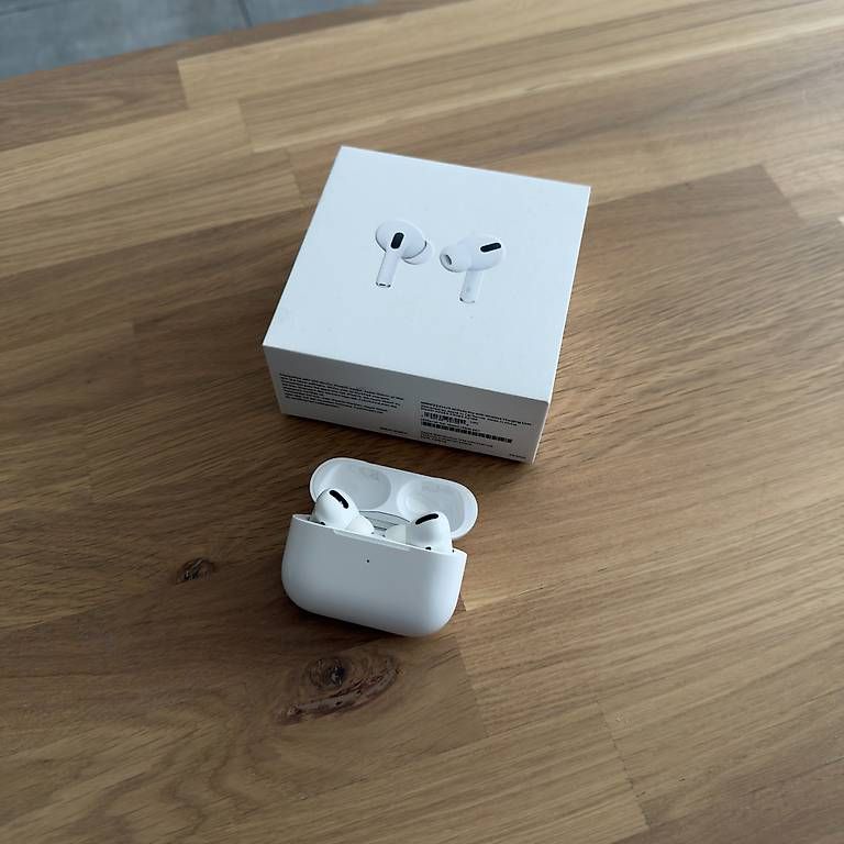 Apple Cuffie: Apple AirPods Pro 2 – Usato da Widen venduto da flavio_marchi