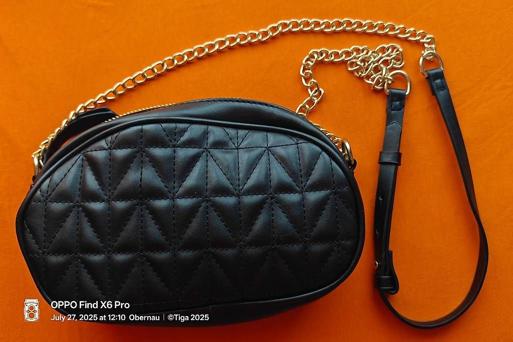 Borse da donna: Handtasche mit Goldkette – Nuovo (secondo la descrizione) da Obernau venduto da Tiga42