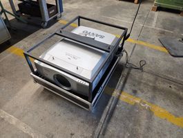 Beamer Sanyo PLC-XF41