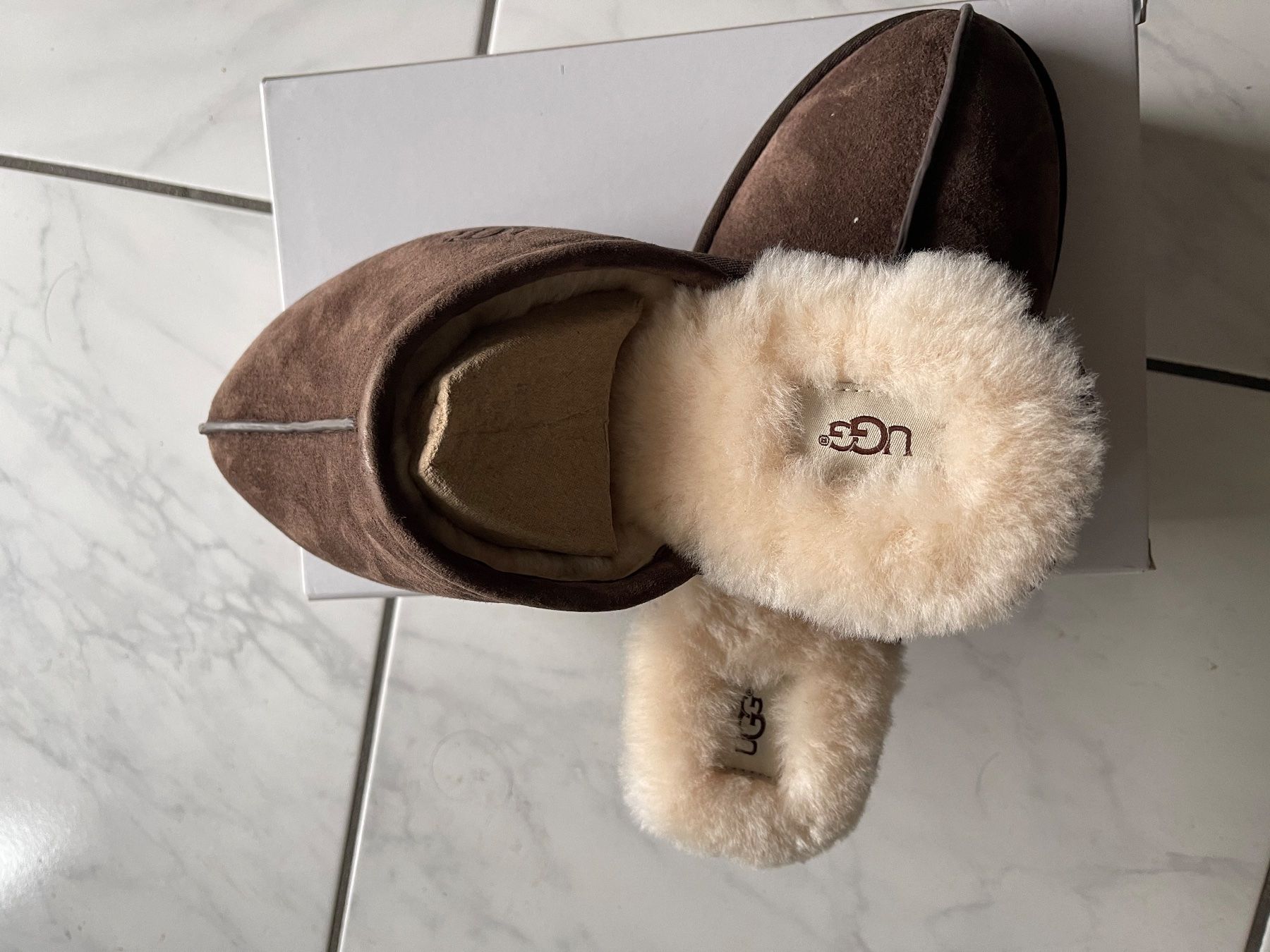 Ugg Scarpe da uomo: UGG HAUSSCHUHE – Nuovo e nell'imballaggio originale da Fislisbach venduto da Brandopfer810 1