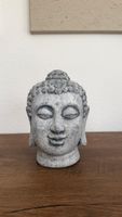 Buddha Kopf Dekofigur grau guter Zustand