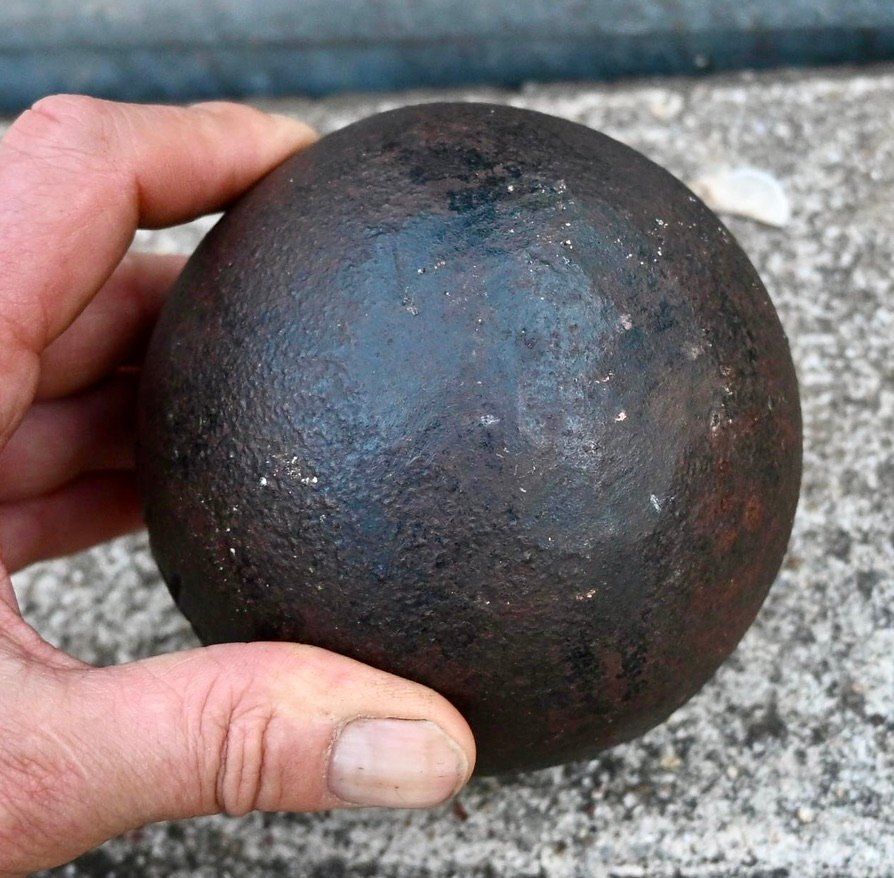Giochi: Gebrauchte Eisen Kugelstoss Kugel 4 Kilo - 4K / AE – Usato da Pfaffhausen venduto da mono_rec 7